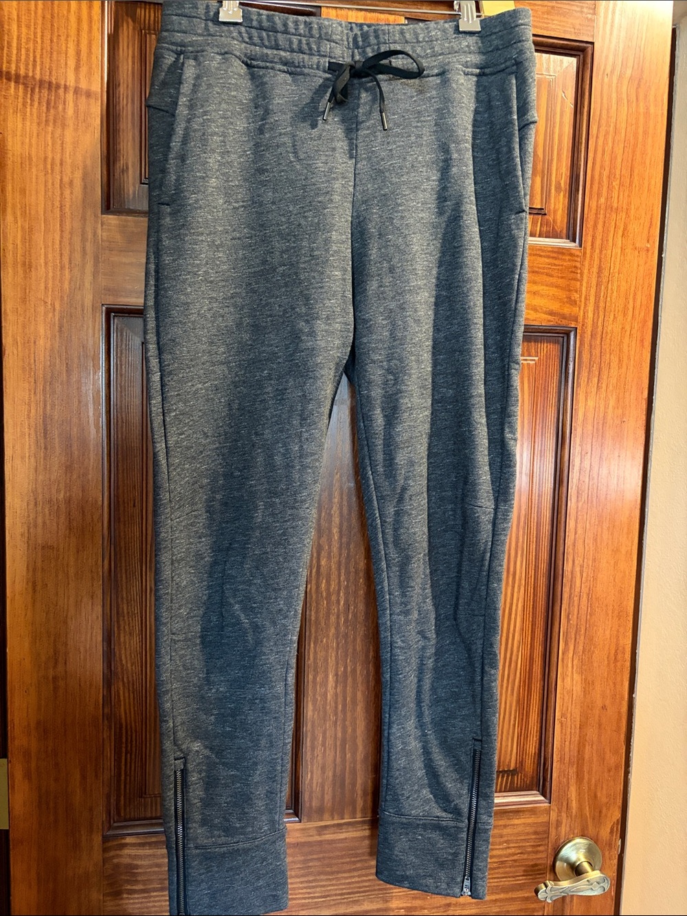 Crz Yoga Heathered Gray Drawstring Waist Joggers sz M